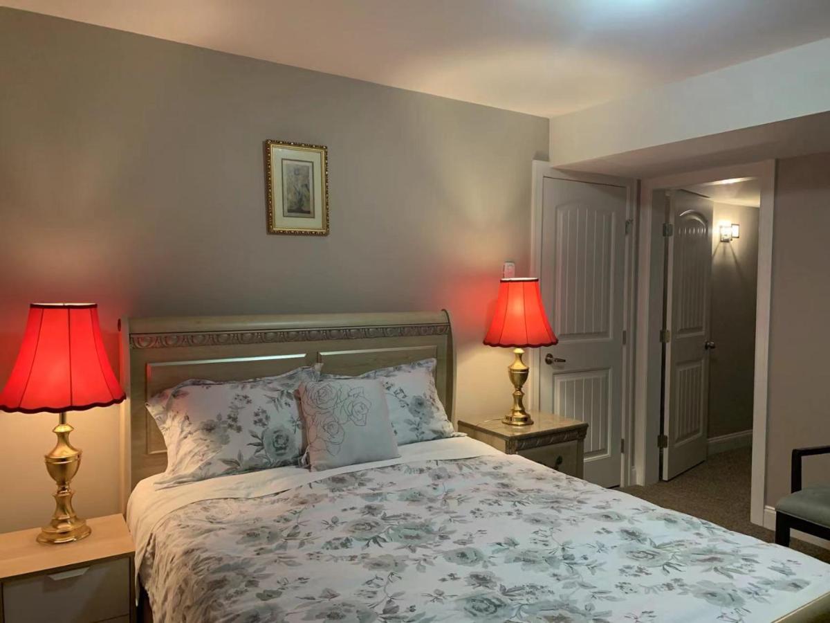Mae Sweet Home Surrey Bagian luar foto