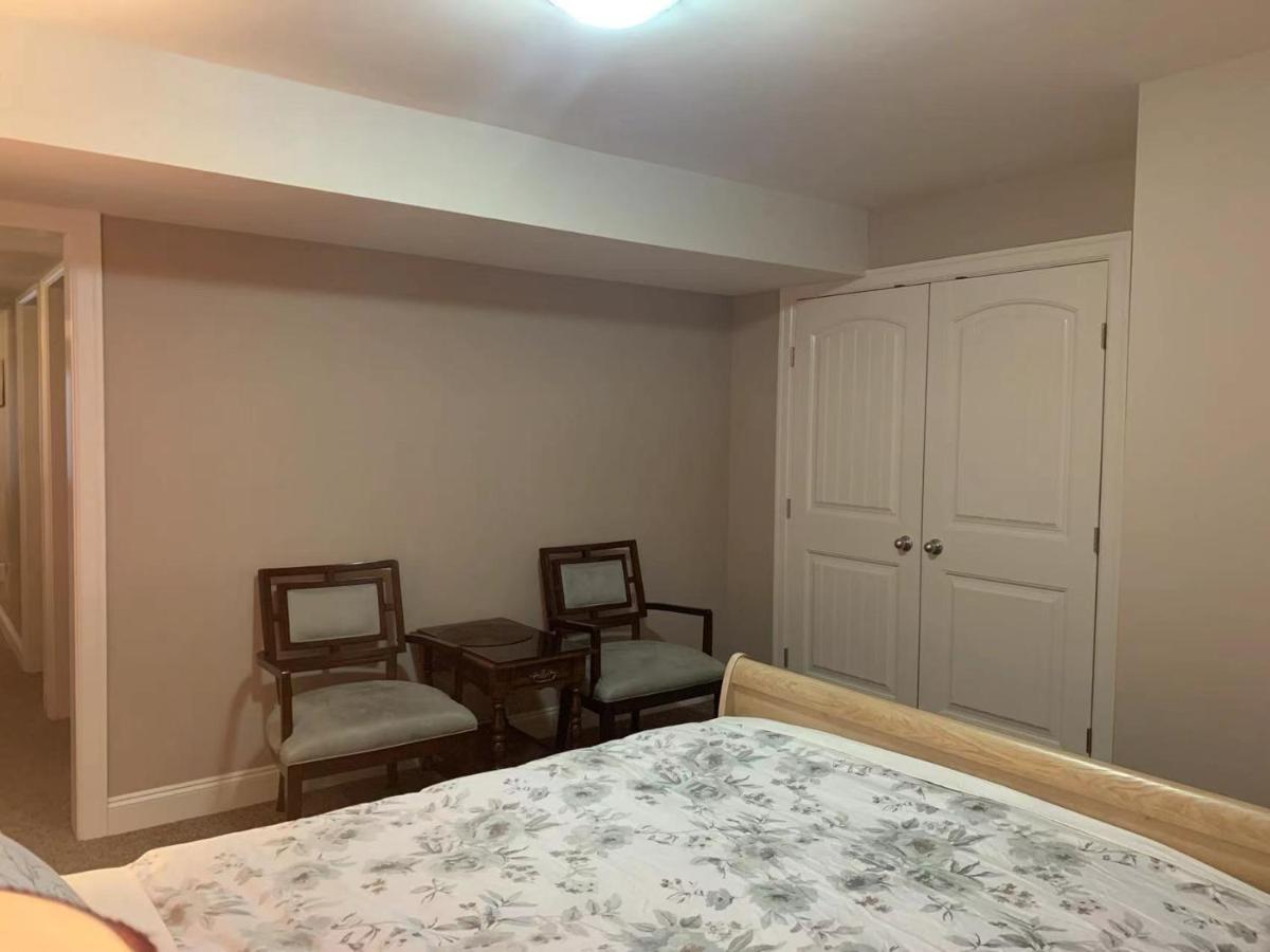 Mae Sweet Home Surrey Bagian luar foto